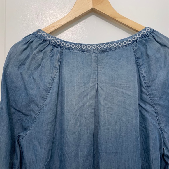 Distressed Denim Top - Picture 7 of 11